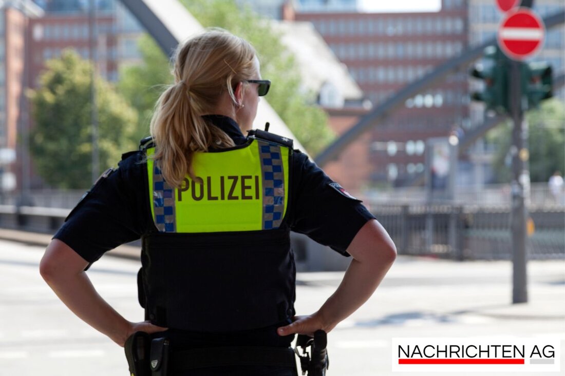 Ein 51-jähriger Mann aus Fulda steht wegen eines bewaffneten Raubüberfalls auf ein Edelmetallgeschäft vor Gericht.