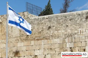 Darmstadt: Studentin posiert mit Fake-Waffe – Hochschule unter Druck!